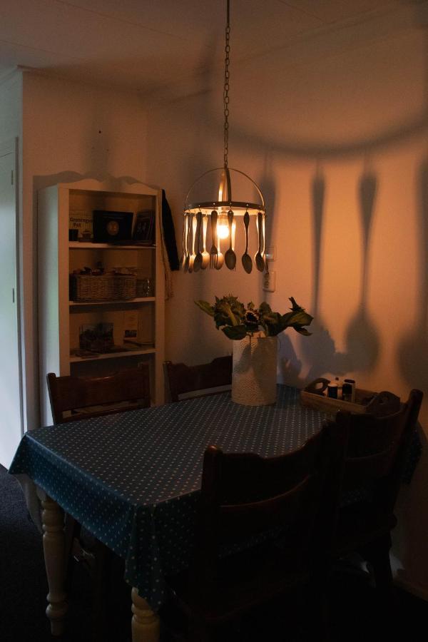 Bed & Breakfast Uiterburen Zuidbroek Bagian luar foto